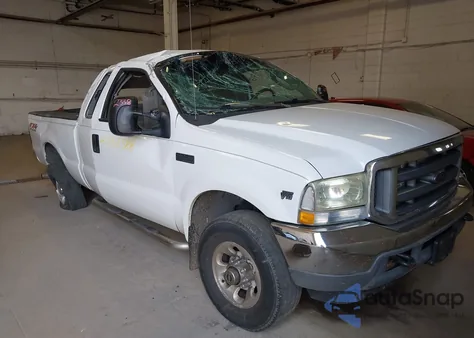 2004 Ford F-250 Lariat/Xl/Xlt from USA, damaged, VIN 1FTNX21S64EA71600